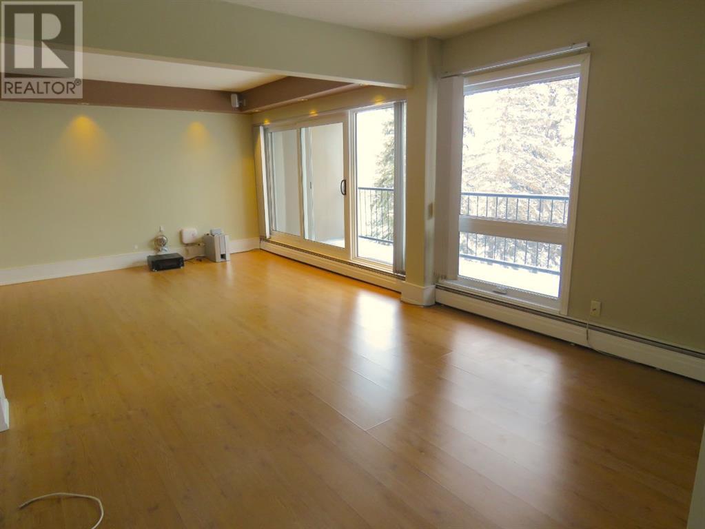 












204, 328 Cedar Crescent SW

,
Calgary,




Alberta
T3C2Y8

