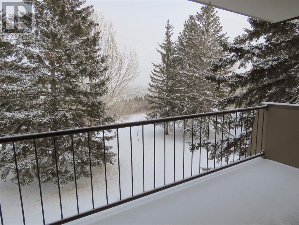 












204, 328 Cedar Crescent SW

,
Calgary,




Alberta
T3C2Y8

