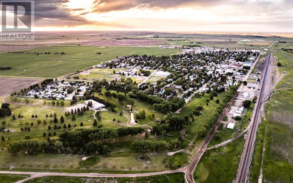 












100 Bassano Street S

,
Bassano,







Alberta
T0J0B0

