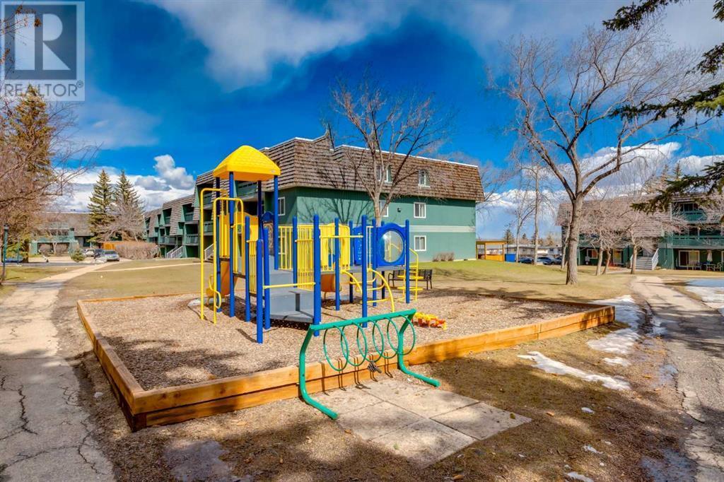 












4107, 315 Southampton Drive SW

,
Calgary,




Alberta
T2W2T6

