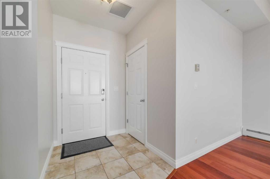 












3605, 24 Hemlock Crescent SW

,
Calgary,




Alberta
T3C2Z1

