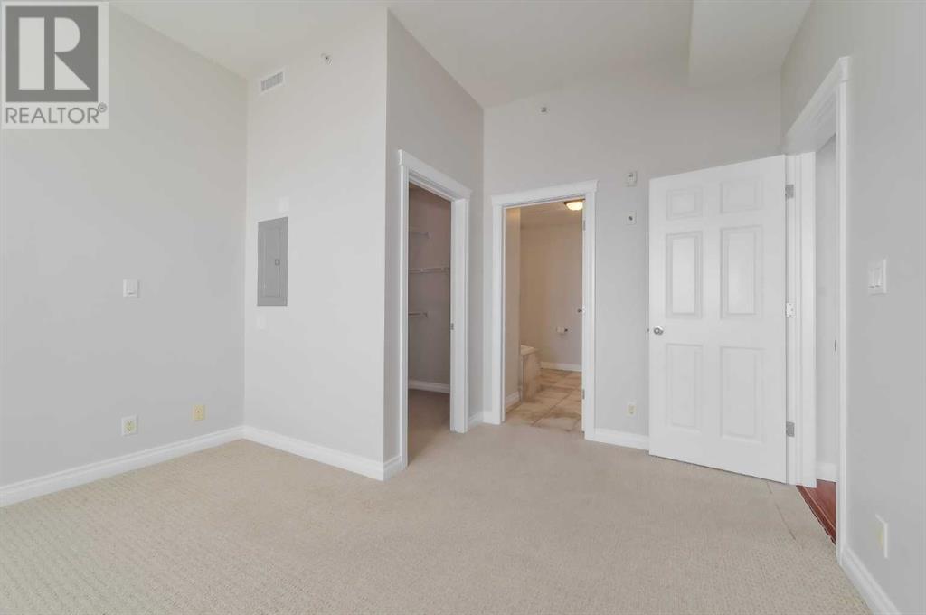 












3605, 24 Hemlock Crescent SW

,
Calgary,




Alberta
T3C2Z1

