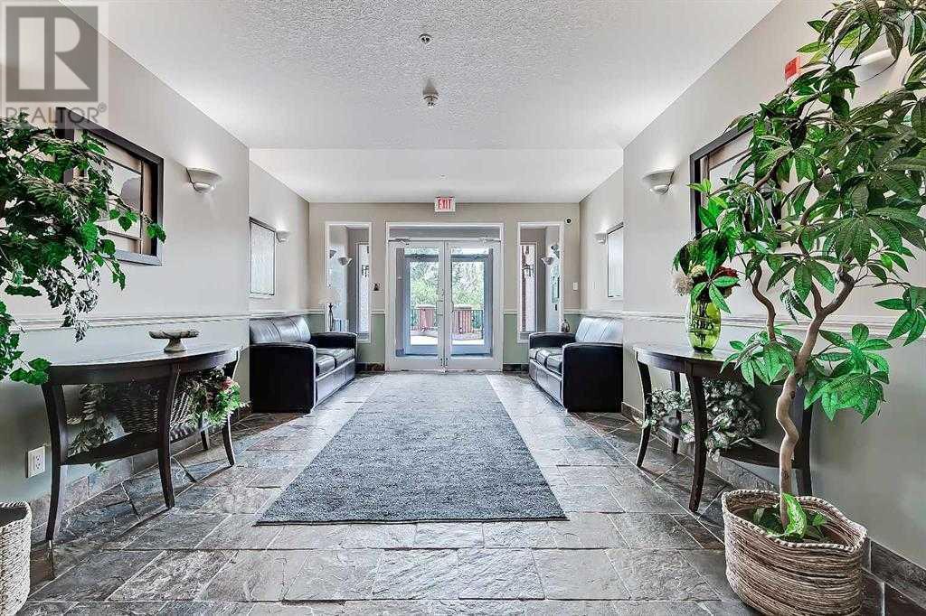 












3605, 24 Hemlock Crescent SW

,
Calgary,




Alberta
T3C2Z1

