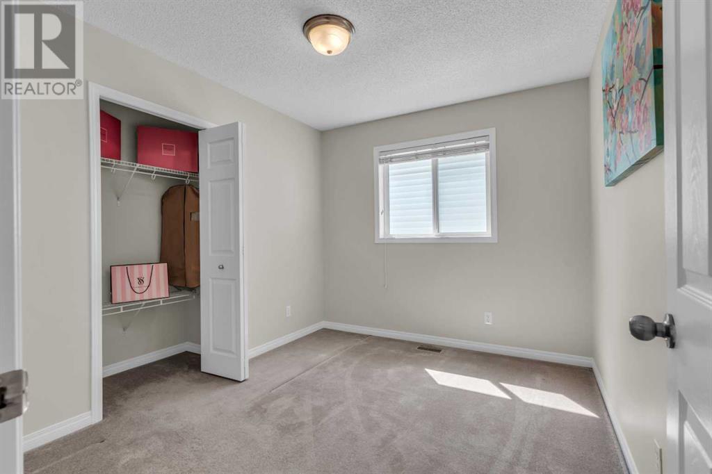 












342 Bridleridge View SW

,
Calgary,




Alberta
T2Y0E6

