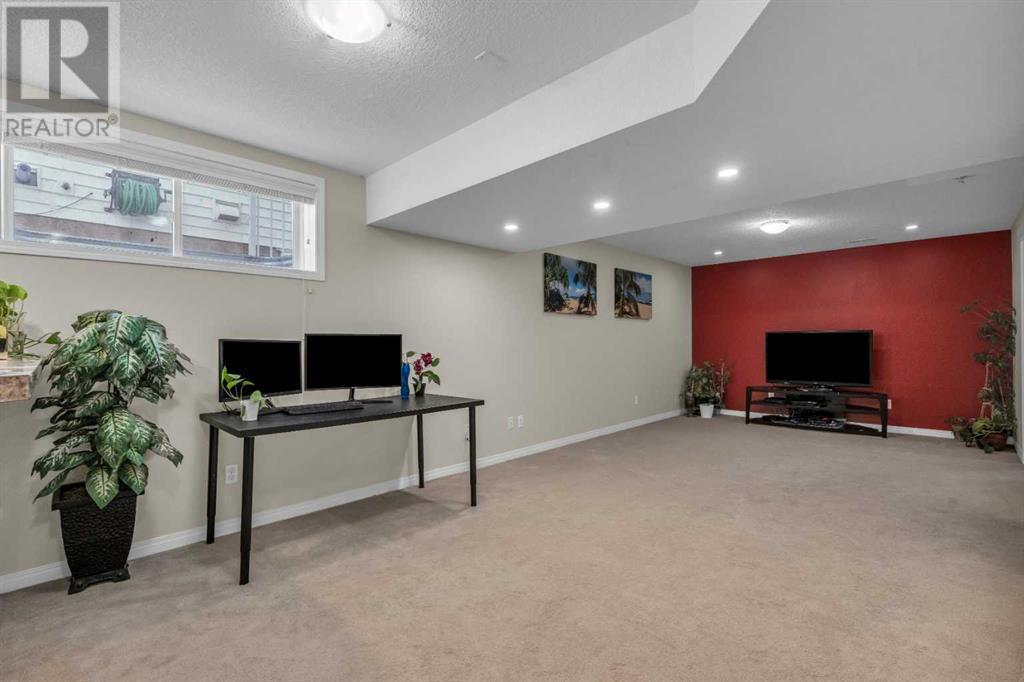 












342 Bridleridge View SW

,
Calgary,




Alberta
T2Y0E6


