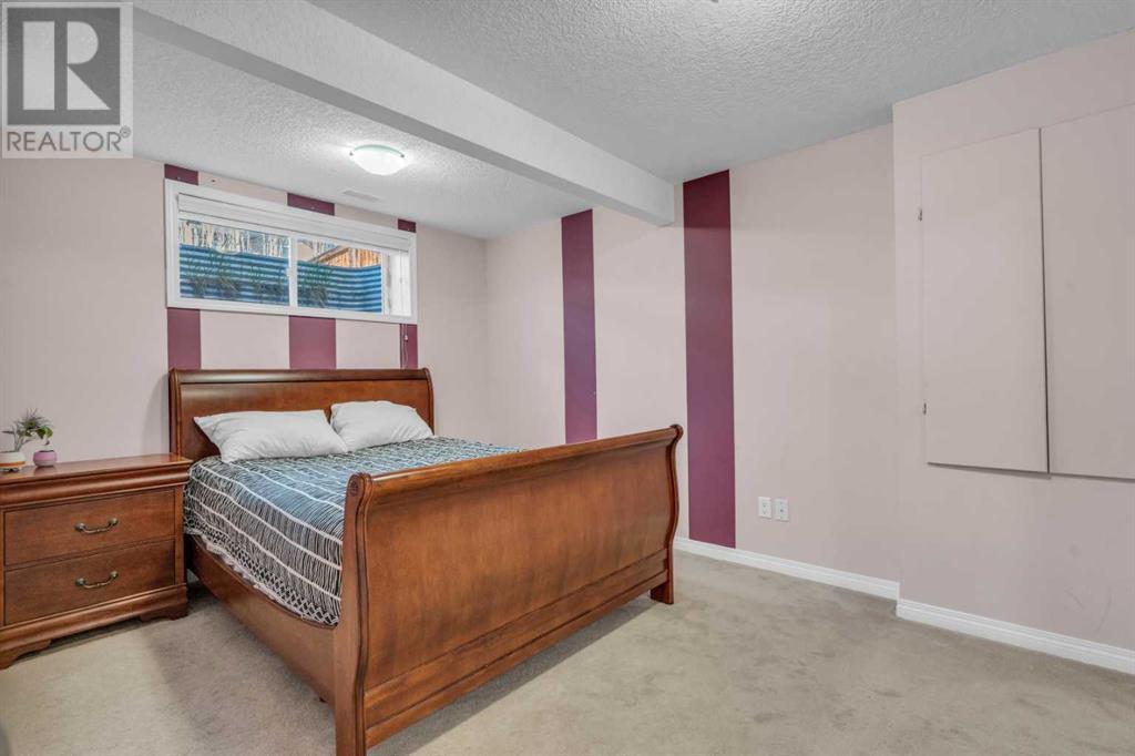 












342 Bridleridge View SW

,
Calgary,




Alberta
T2Y0E6

