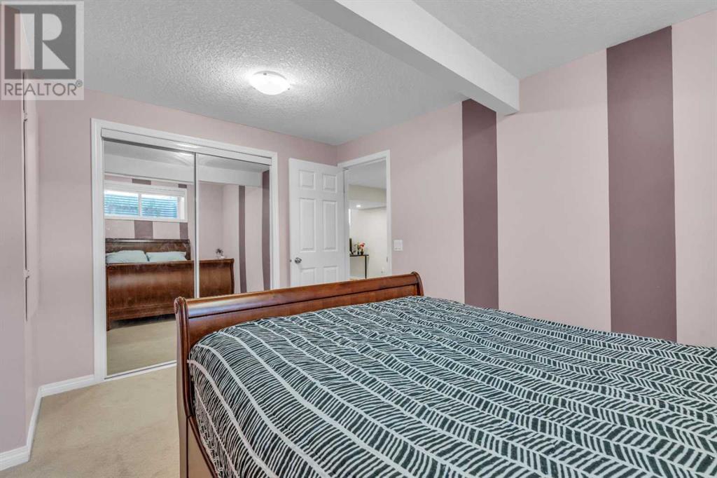 












342 Bridleridge View SW

,
Calgary,




Alberta
T2Y0E6

