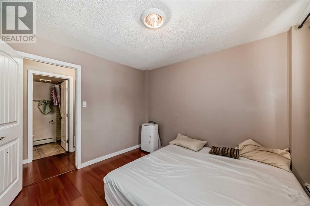












1, 3511 15 Street SW

,
Calgary,




Alberta
T2T4A4

