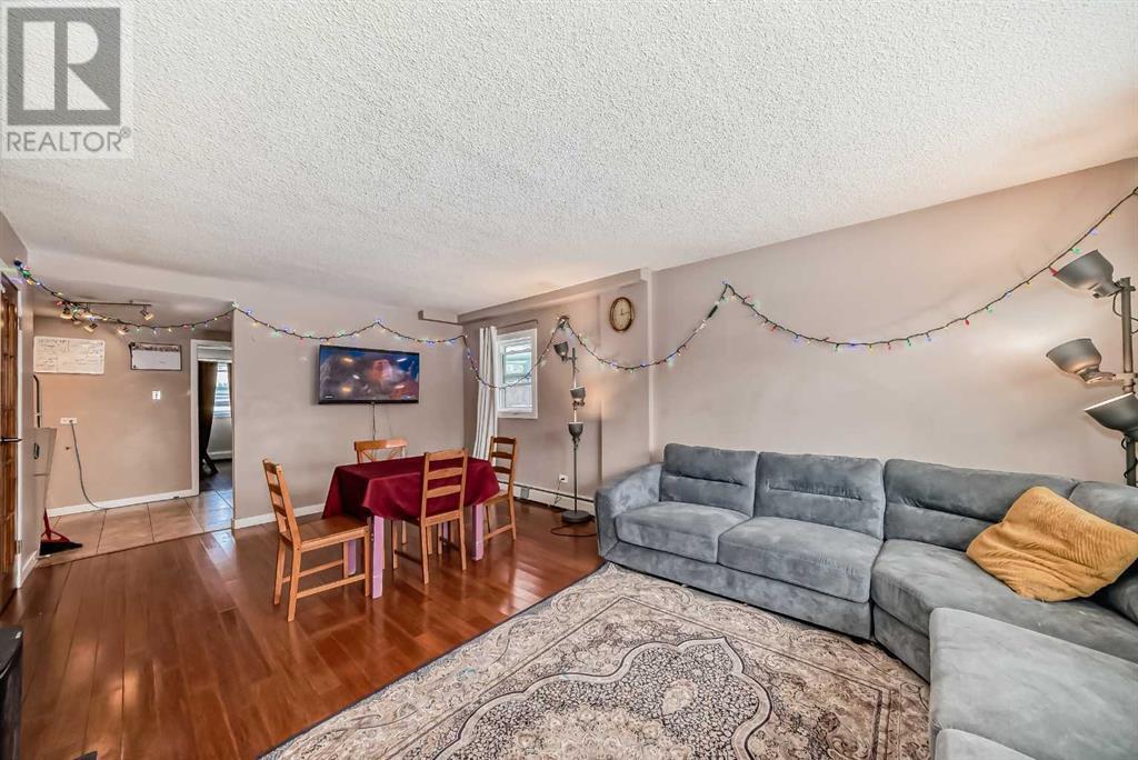 












1, 3511 15 Street SW

,
Calgary,




Alberta
T2T4A4

