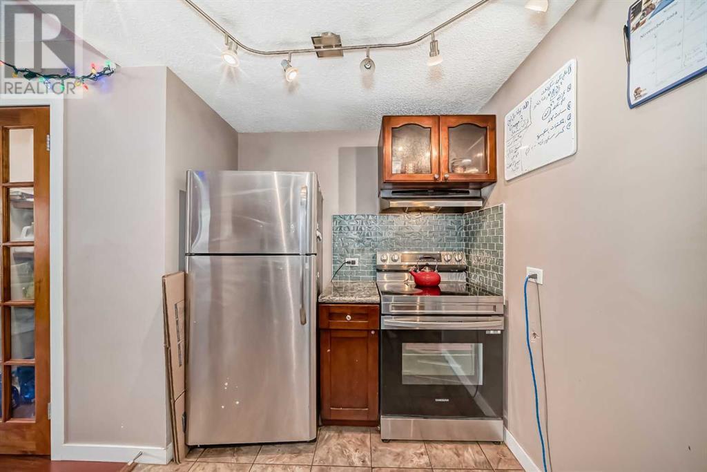 












1, 3511 15 Street SW

,
Calgary,




Alberta
T2T4A4

