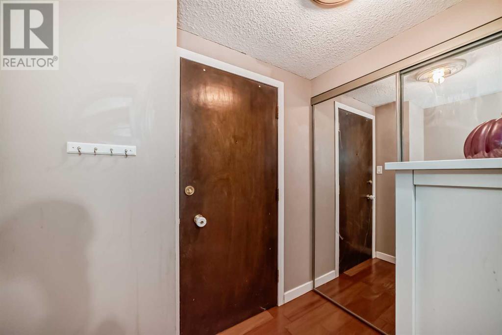 












1, 3511 15 Street SW

,
Calgary,




Alberta
T2T4A4

