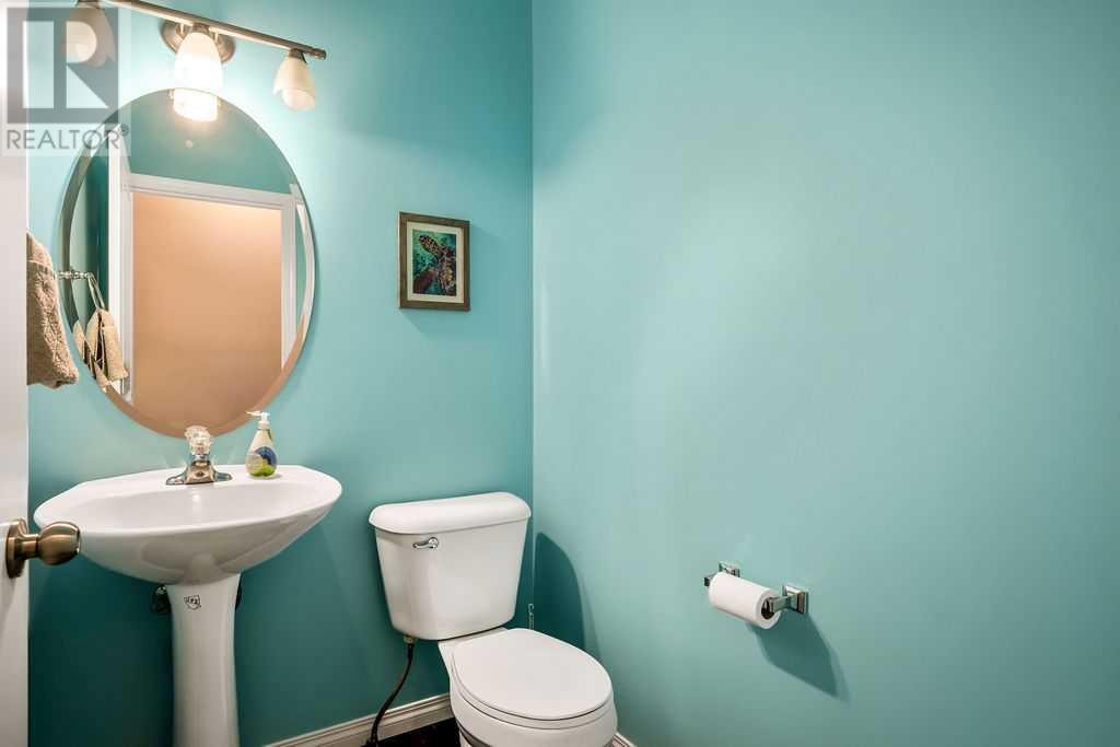












115 Drake Landing Loop

,
Okotoks,




Alberta
T1S0H4

