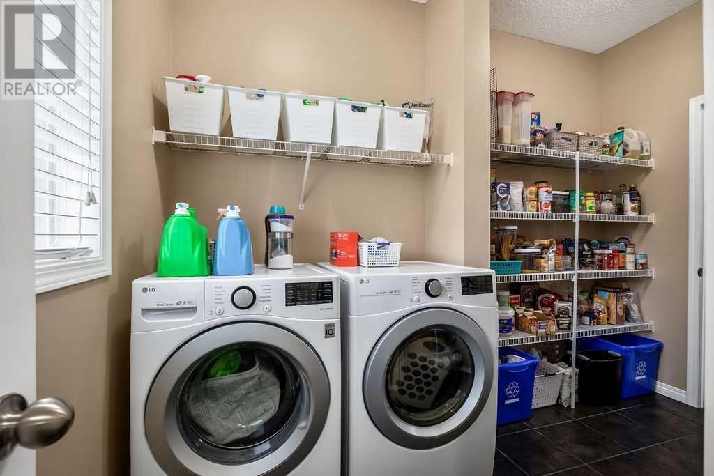 












115 Drake Landing Loop

,
Okotoks,




Alberta
T1S0H4

