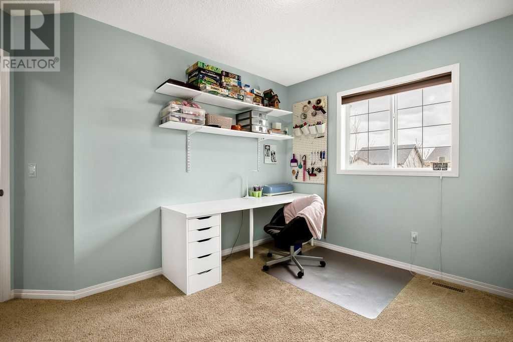 












115 Drake Landing Loop

,
Okotoks,




Alberta
T1S0H4

