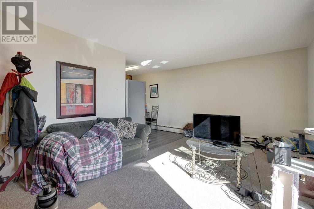 












329, 315 Heritage Drive SE

,
Calgary,




Alberta
T2H1N2

