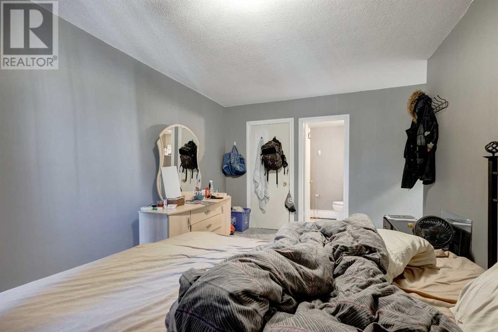 












329, 315 Heritage Drive SE

,
Calgary,




Alberta
T2H1N2

