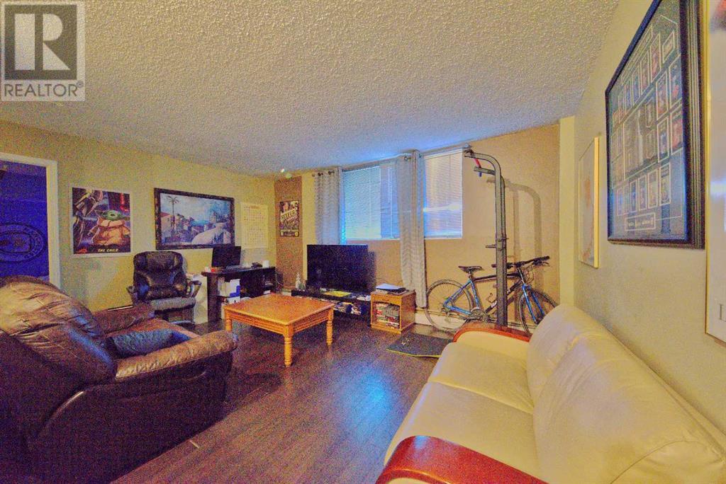 












103, 1143 37 Street SW

,
Calgary,




Alberta
T3C1S5

