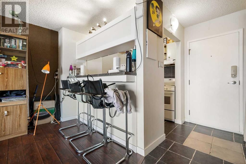 












2501, 221 6 Avenue SE

,
Calgary,




Alberta
T2G0G4

