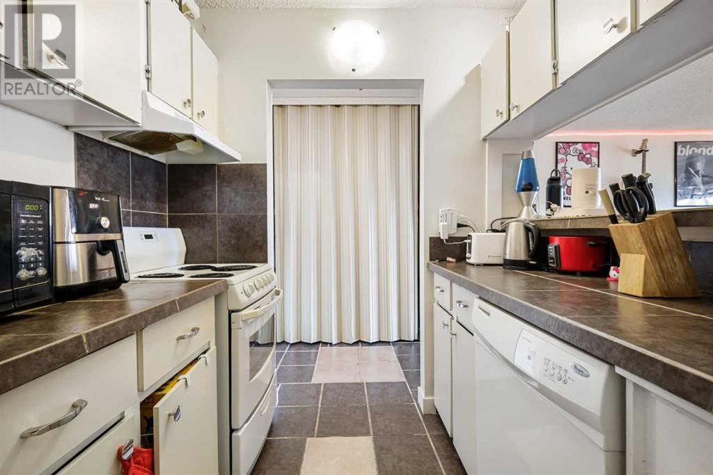 












2501, 221 6 Avenue SE

,
Calgary,




Alberta
T2G0G4

