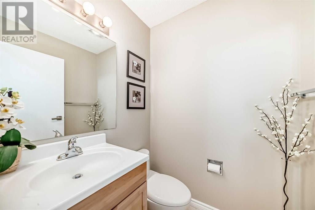 












6911 Ranchero Road NW

,
Calgary,




Alberta
T3J1J6

