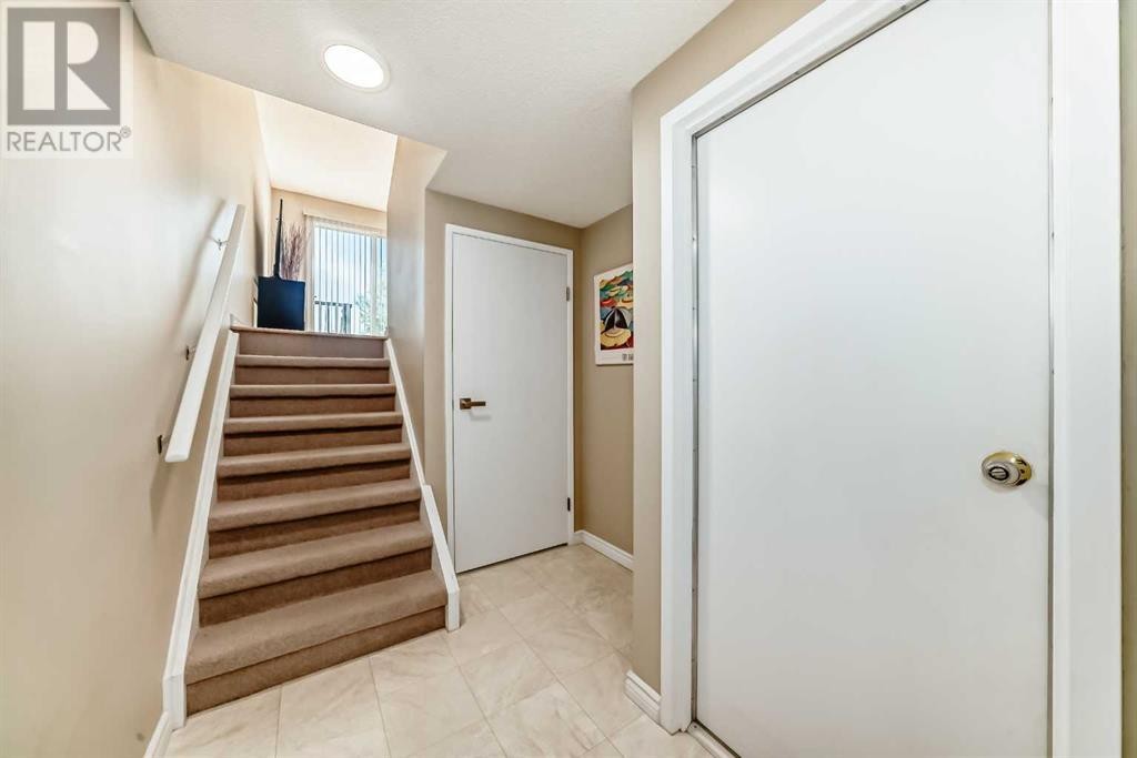 












6911 Ranchero Road NW

,
Calgary,




Alberta
T3J1J6

