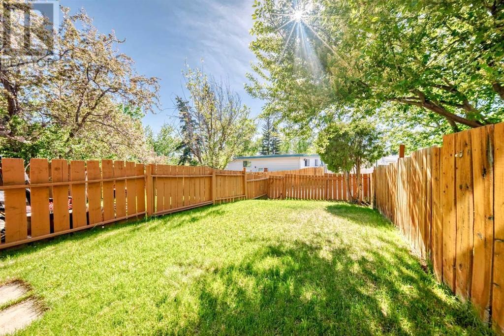 












6911 Ranchero Road NW

,
Calgary,




Alberta
T3J1J6

