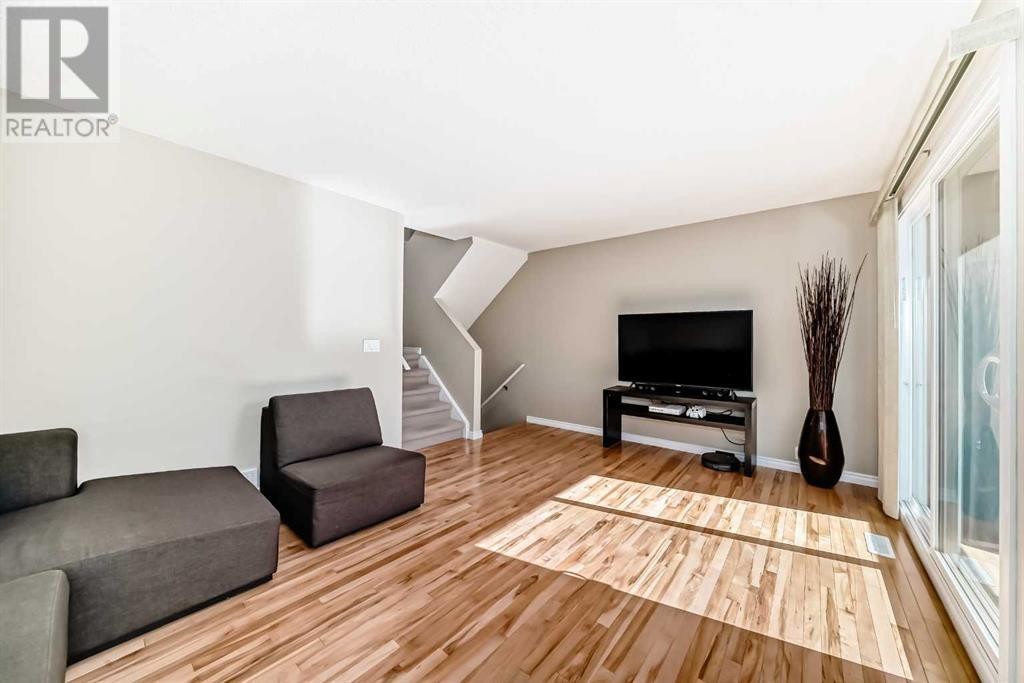 












6911 Ranchero Road NW

,
Calgary,




Alberta
T3J1J6

