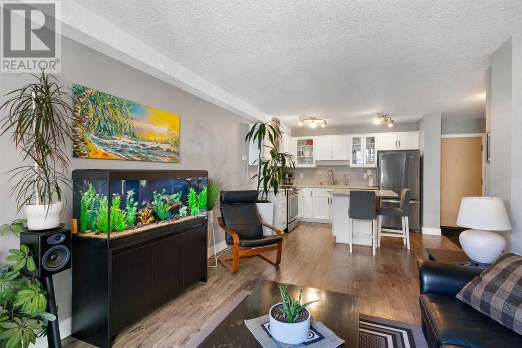 












304, 605 14 Avenue

,
Calgary,




Alberta
T2R0M9

