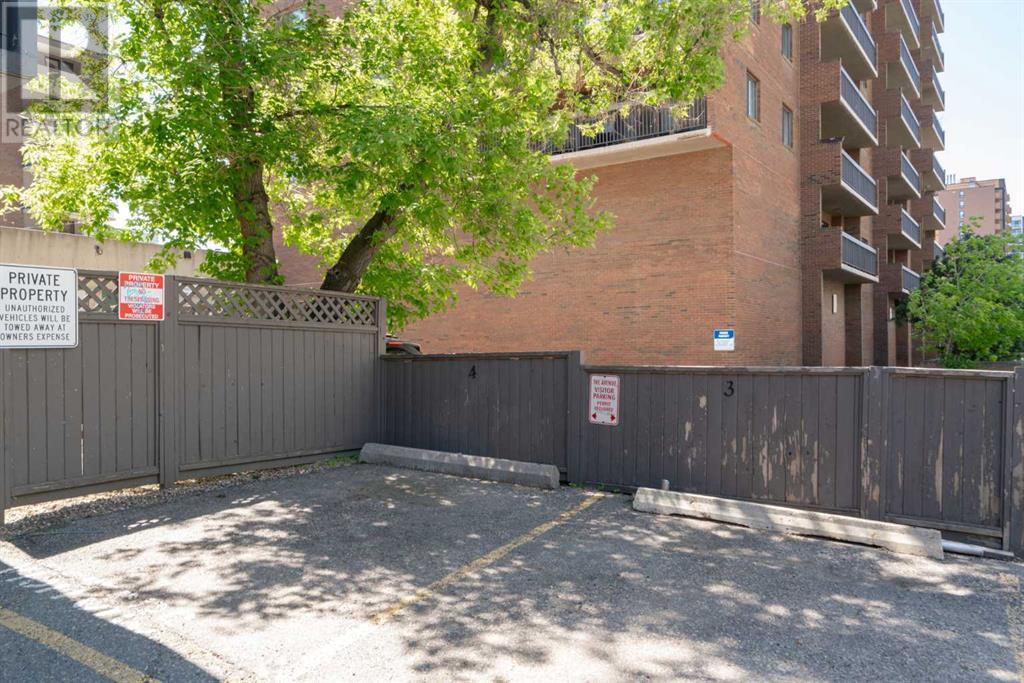 












304, 605 14 Avenue

,
Calgary,




Alberta
T2R0M9

