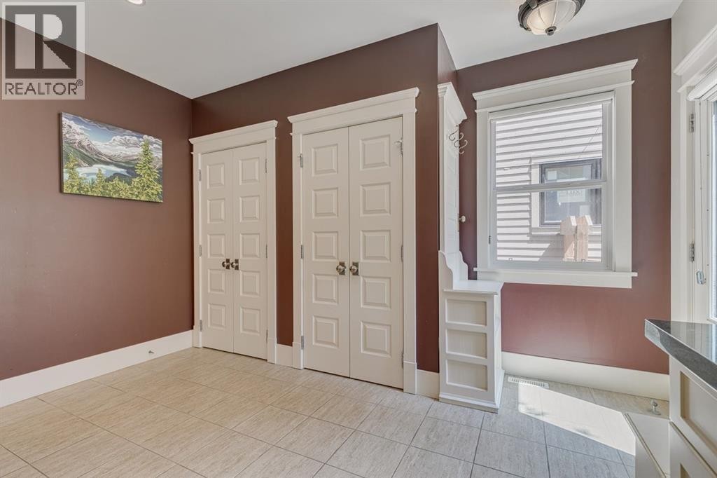 












609 23 Avenue SW

,
Calgary,




Alberta
T2S0J6

