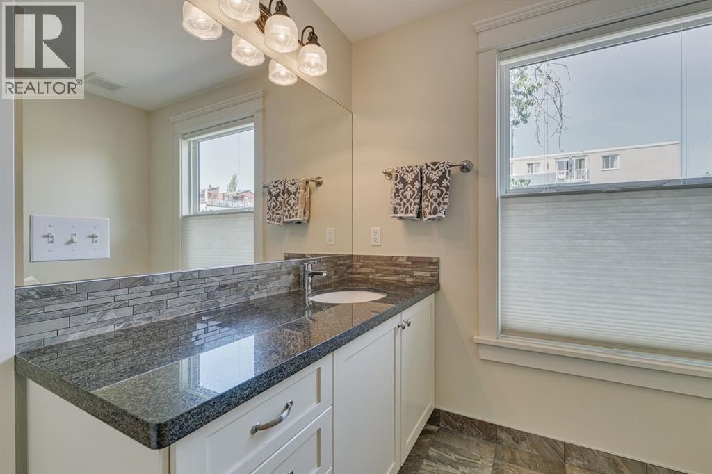 












609 23 Avenue SW

,
Calgary,




Alberta
T2S0J6

