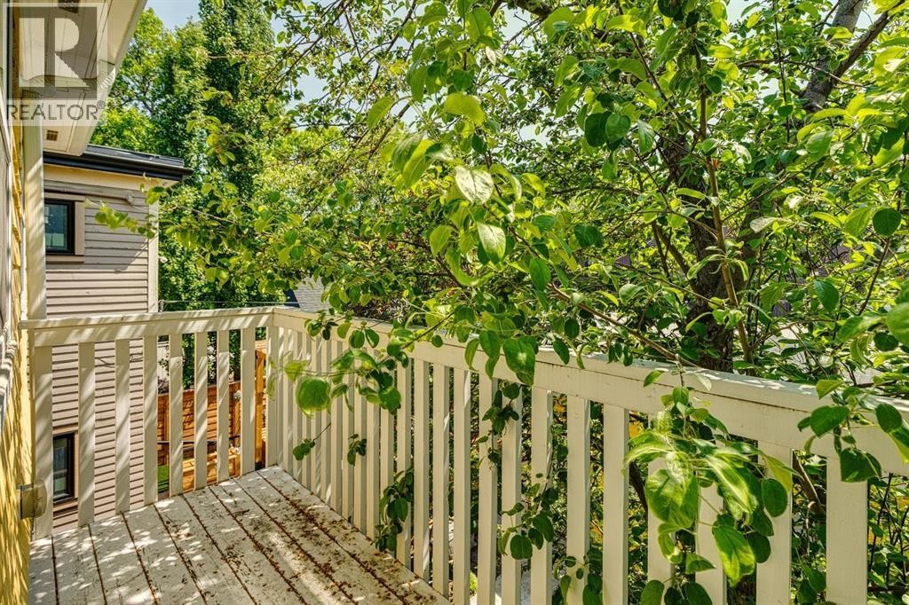 












609 23 Avenue SW

,
Calgary,




Alberta
T2S0J6

