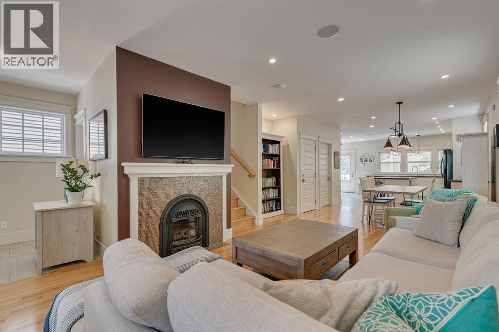 












609 23 Avenue SW

,
Calgary,




Alberta
T2S0J6

