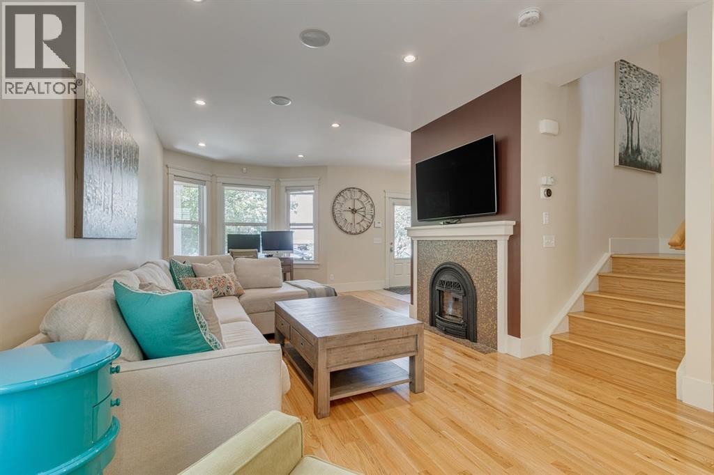 












609 23 Avenue SW

,
Calgary,




Alberta
T2S0J6

