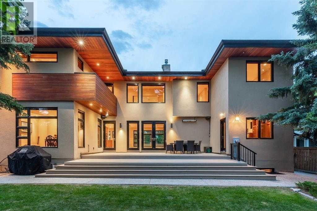 












5448 Bannerman Drive NW

,
Calgary,




Alberta
T2L1W2

