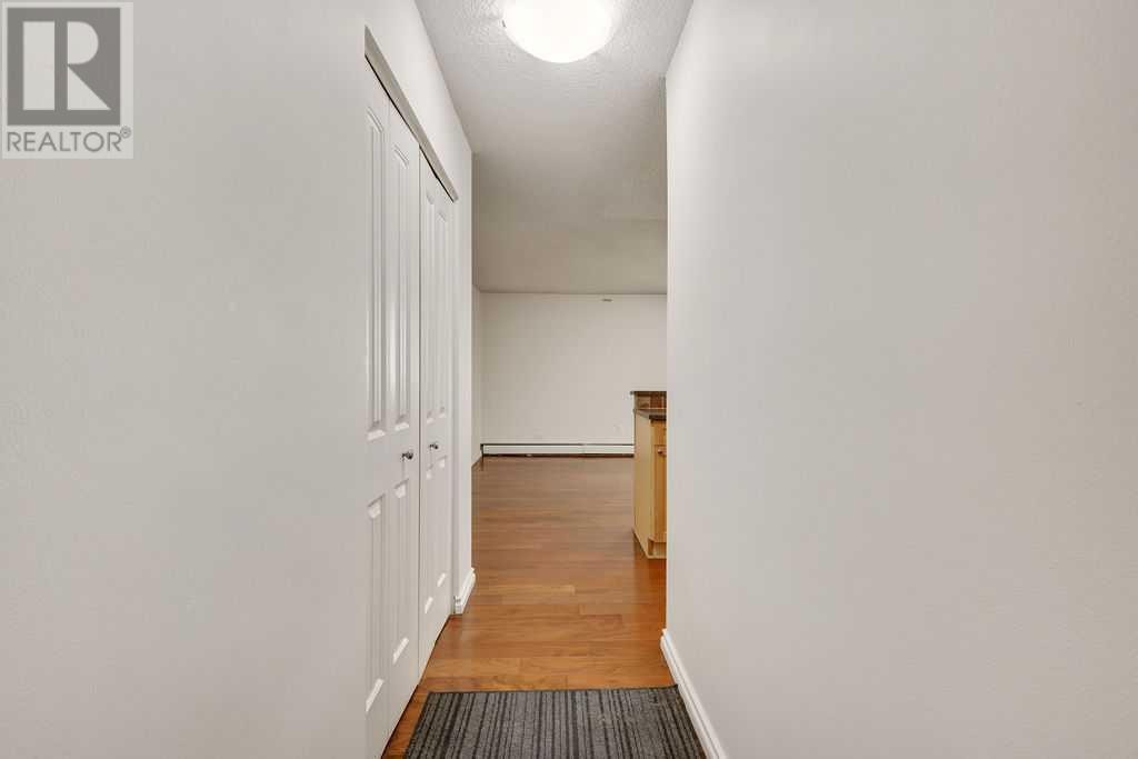 












706, 1312 13 Avenue SW

,
Calgary,




Alberta
T3C0T3

