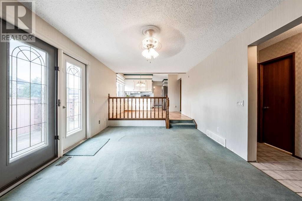 












28 Whiteridge Place NE

,
Calgary,




Alberta
T1Y2Y6

