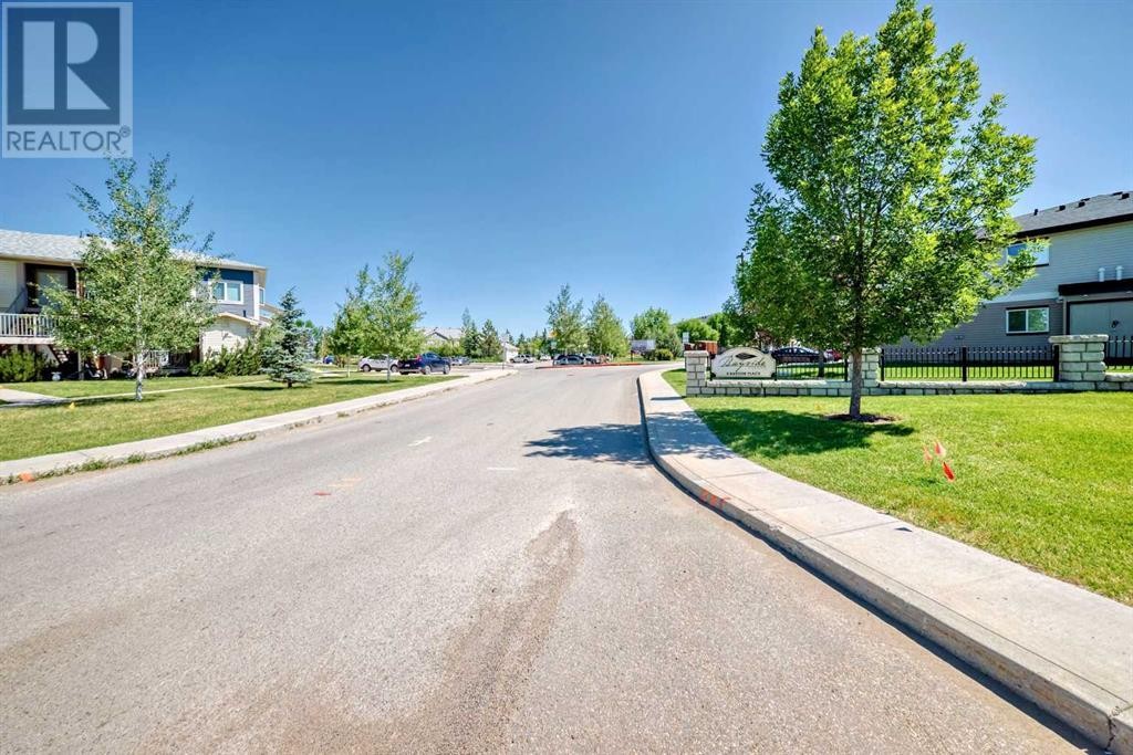 












206, 8 Bayside Place

,
Strathmore,




Alberta
T1P0E1

