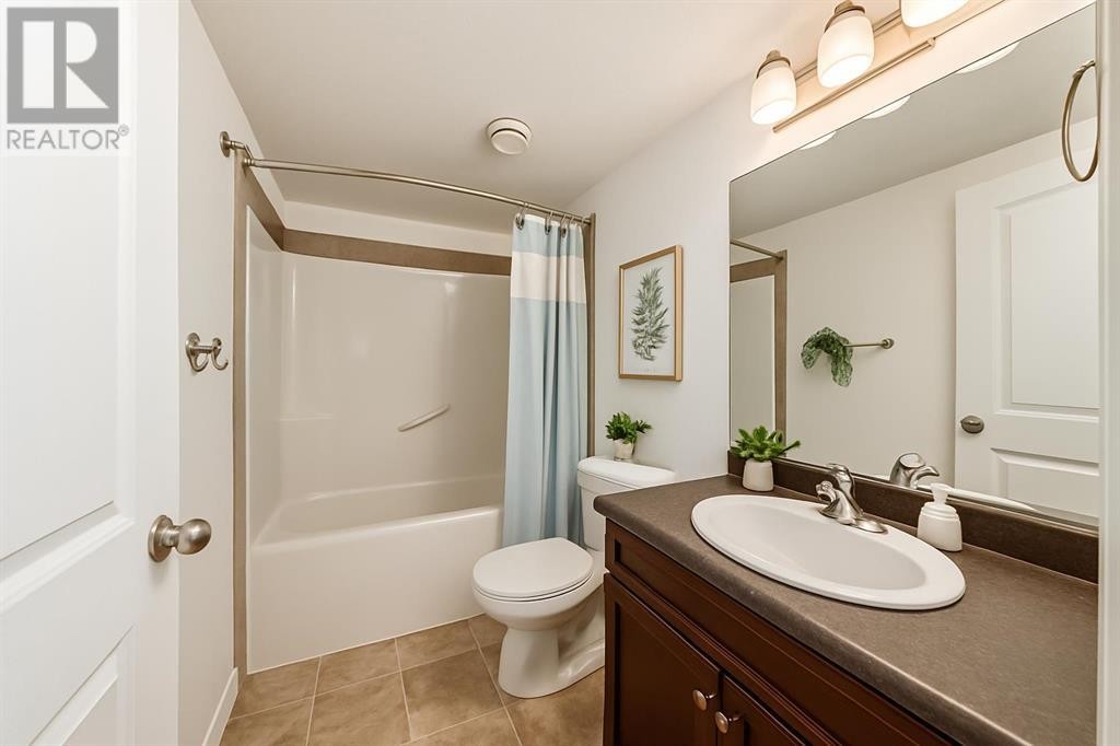 












206, 8 Bayside Place

,
Strathmore,




Alberta
T1P0E1

