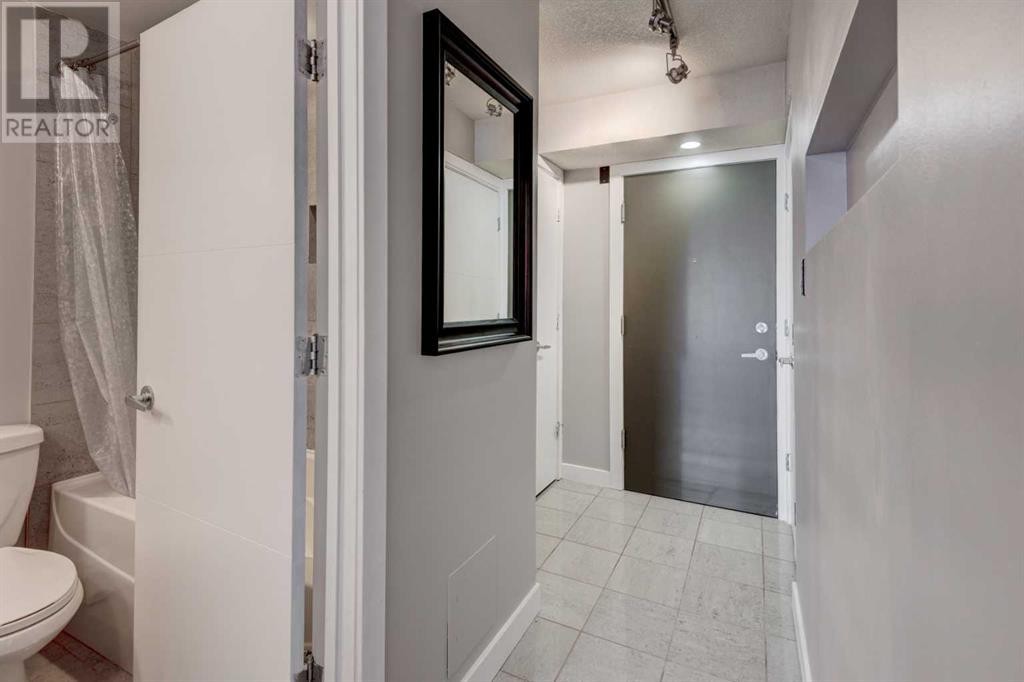 












413, 324 22 Avenue SW

,
Calgary,




Alberta
T2S0H4

