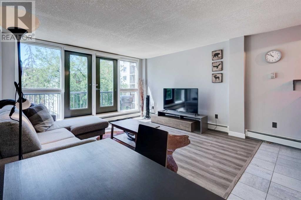 












413, 324 22 Avenue SW

,
Calgary,




Alberta
T2S0H4

