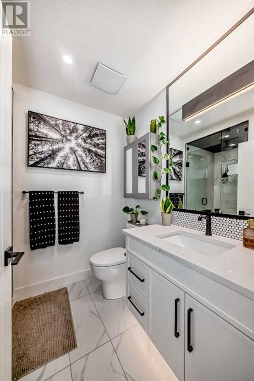 












4719 Charleswood Drive NW

,
Calgary,




Alberta
T2L2E6

