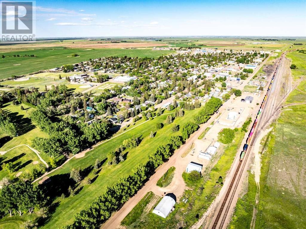 












104 Ambursen Avenue

,
Bassano,







Alberta
T0J0B0


