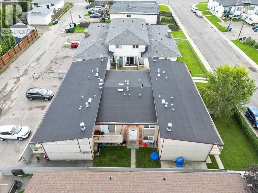 












12 Huntley Close NE

,
Calgary,




Alberta
T2K4Z3

