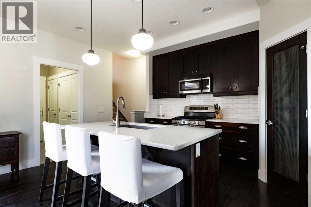 












152 Mike Ralph Way SW

,
Calgary,




Alberta
T3E7P2

