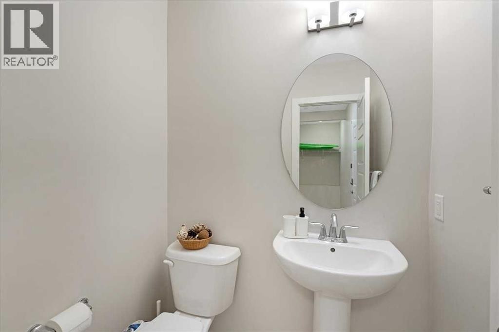 












89 Sage Bluff Rise NW

,
Calgary,




Alberta
T3R1T4

