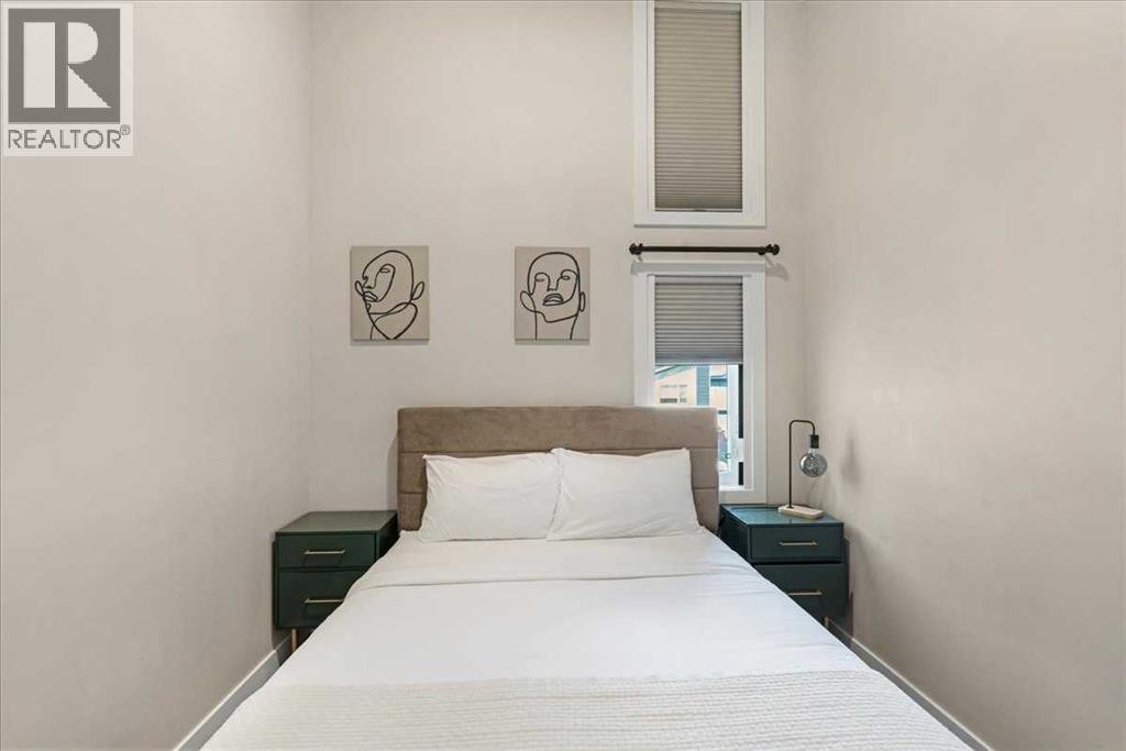 












89 Sage Bluff Rise NW

,
Calgary,




Alberta
T3R1T4

