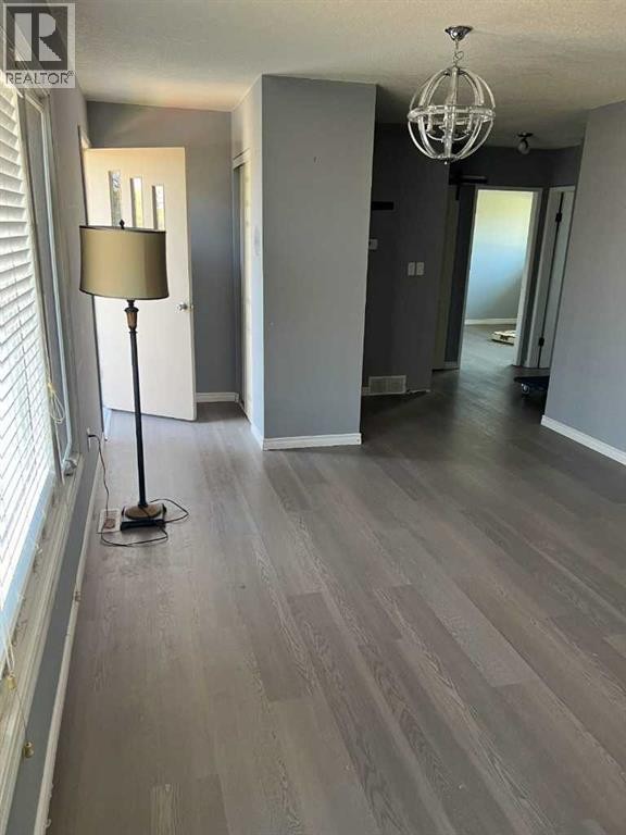 












4710 IMPERIAL Avenue

,
Coronation,




Alberta
T0C1C0


