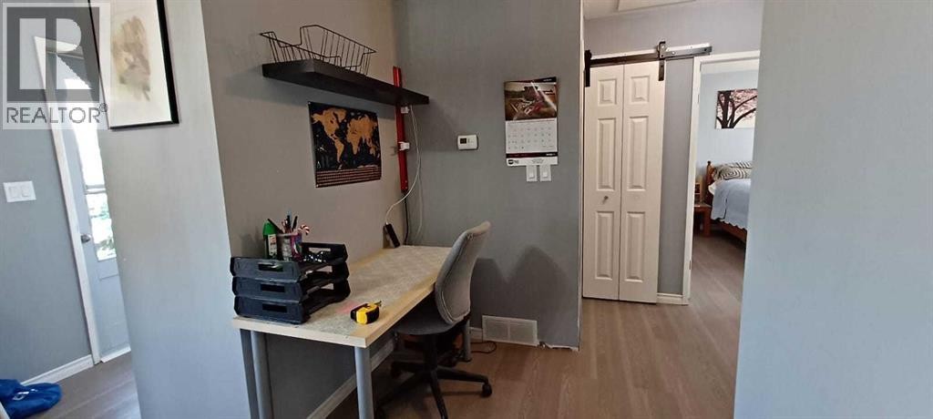 












4710 IMPERIAL Avenue

,
Coronation,




Alberta
T0C1C0

