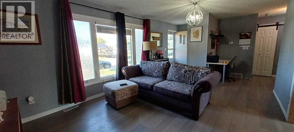 












4710 IMPERIAL Avenue

,
Coronation,




Alberta
T0C1C0


